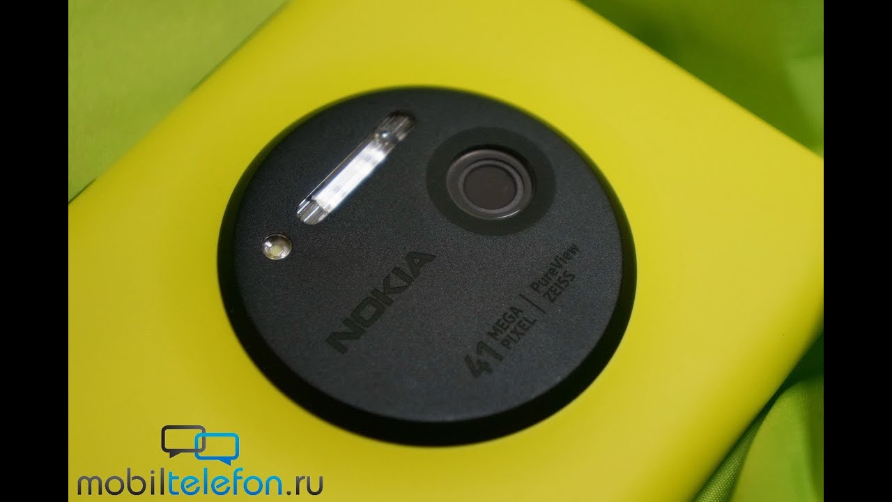 Смартфон Nokia Lumia 1020 White