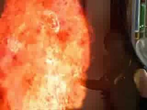 Charmed - 8x01 - Everything I'm Not