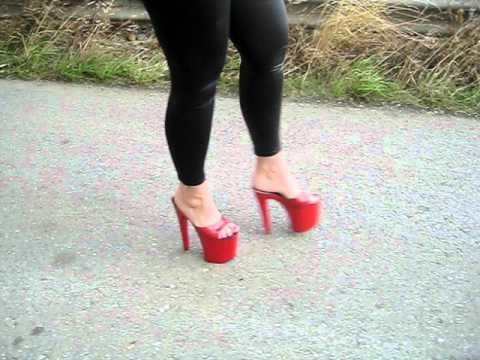Gina White Red Mules outdoor 09 08 2011