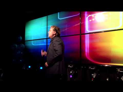 Albumpresentatie Wesly Bronkhorst Players Amsterdam 14-10-2013 Uitgereikt door Lieke van Lexmond