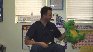preview picture of video 'Raynham Pediatric Dentist | (508) 884-4000 | Commonwealth Pediatric Dental'