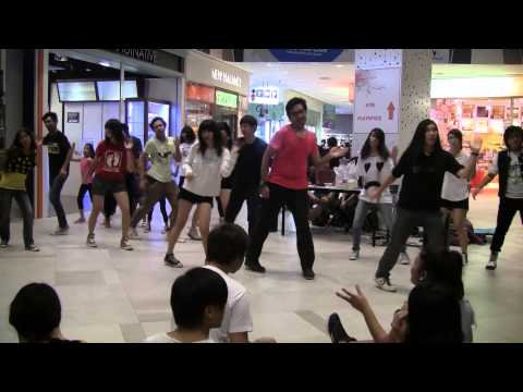 121130 KPOP Dance Off Vol 32: SNSD - Gee