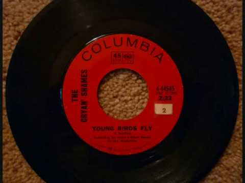Cryan' Shames - Young Birds Fly (45rpm)