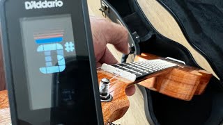 Video thumbnail for D'Addario Eclipse Tuner - Unboxing by DIY Pinto