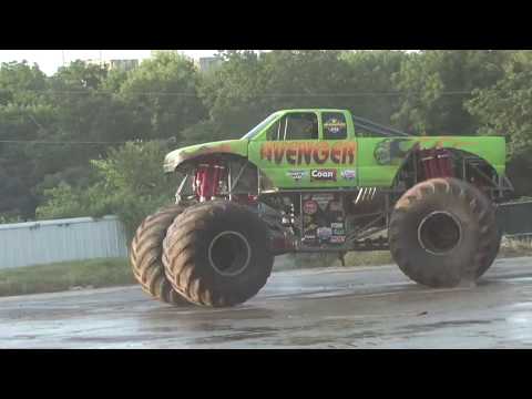 TMB TV: Monster Trucks Unlimited 8.8 - MAP Motorsports - Springfield, MO Highlights Double Feature