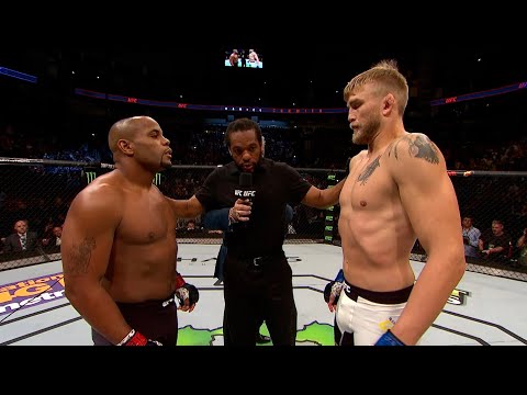 Daniel Cormier vs Alexander Gustafsson | FULL FIGHT