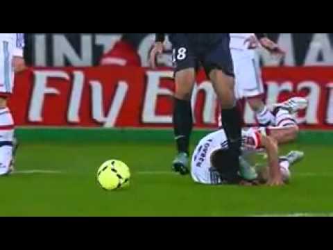 Ibrahimovic, don't step on people's head !