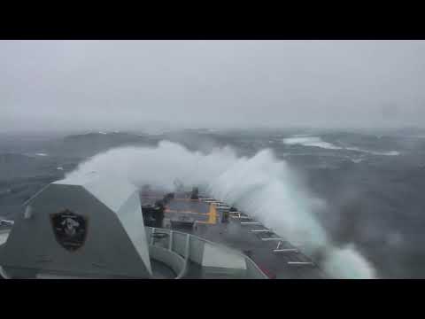 HMCS Toronto Heavy Seas