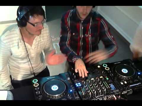 The Groove Brothers @ MWC (2014-07-02)