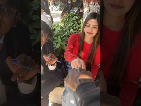 giving chocolate to cute girl 😍♥️#chocolate #cute #cutegirl #viralshorts