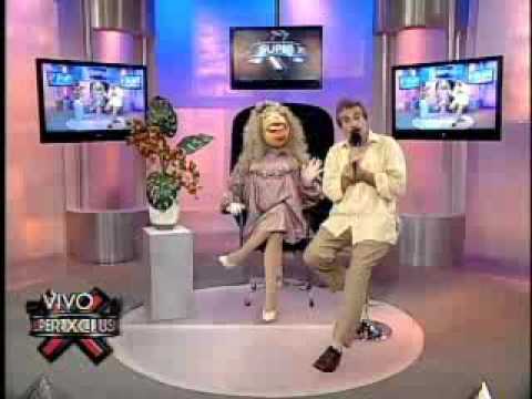 SuperXclusivo 7/20/09 - Romance entre reporteros casados