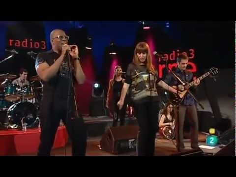 VenueConnection - Fire It Up live in Los Conciertos de Radio 3, La2 - TVE, March 2012