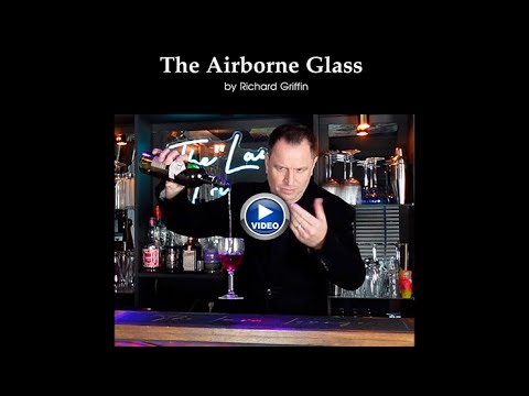 Voir la vidéo de Airborne Wine - Richard Griffin