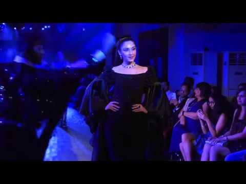 MINDBLOWING FASHION SHOW BY BOBMAY REALITY