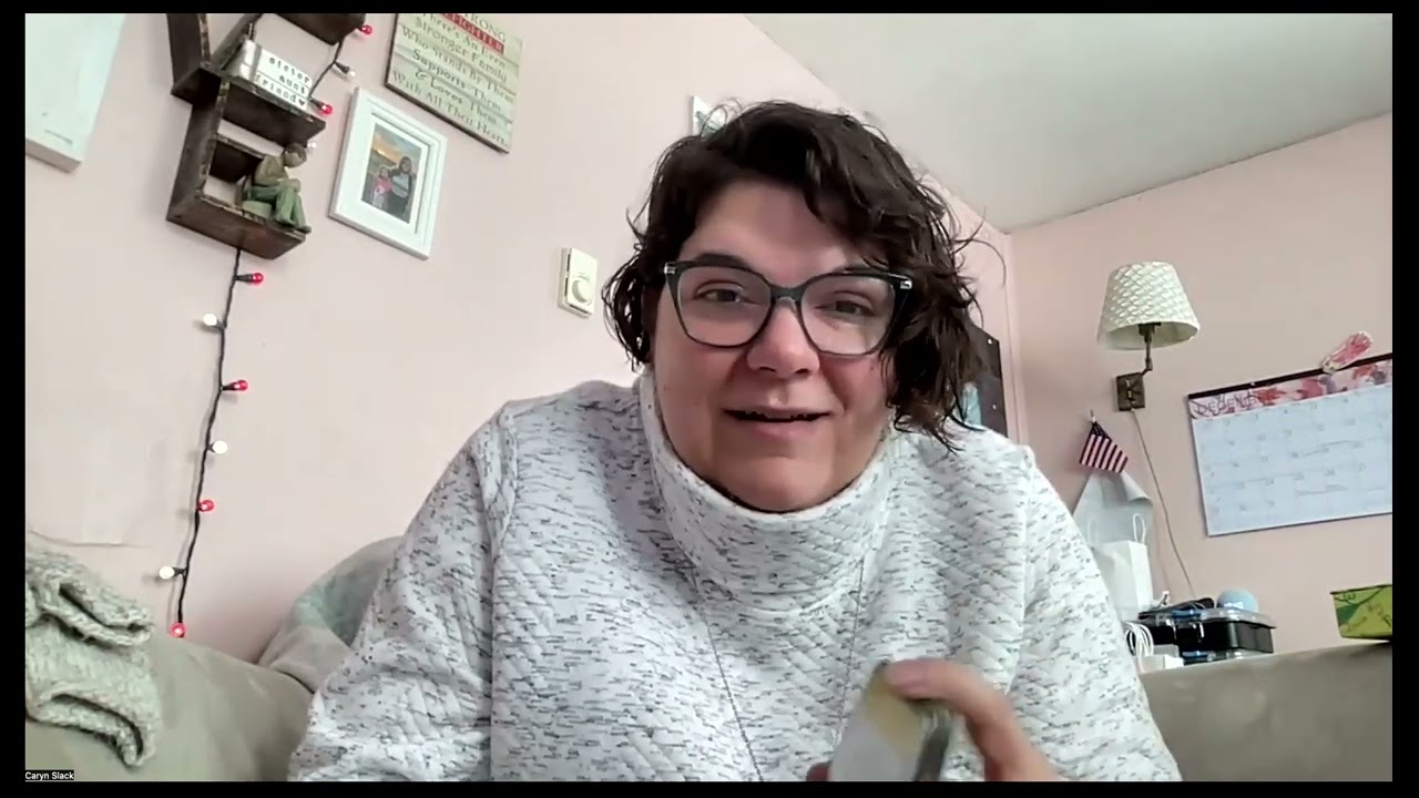 Crown Chakra Moments - Unique Beauty and Meditation Podcast