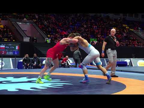 1 4 Final GR   77 kg POL MATEUSZ WOLNY ITA LUCA DARIOZZI