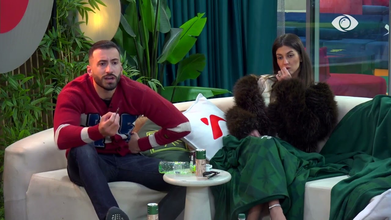 “Ti në duet me të, ke fituar…”/ Gjesti-Gertës gjatë diskutimit: Tradhëtaren nuk e do njeri…