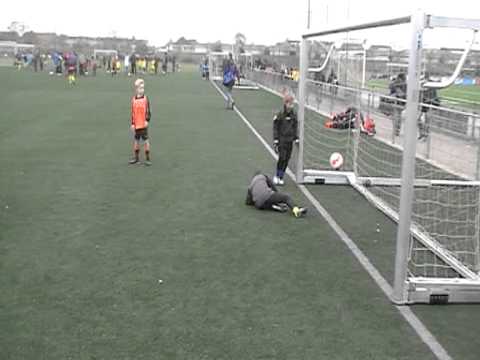 5 maart 2011 Delta Sports F4 - VV De Meern F7 1-5 penalty Martijn