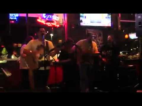 Wood Groove - Six Days on the Road