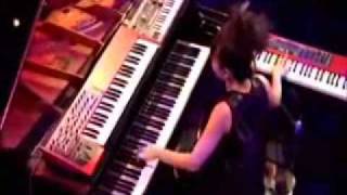 hiromi uehara / uewo muite arukou 1