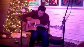 Damien Jurado - "Magic Number" (live at Acoustic Christmas)