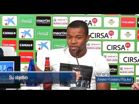 Pabón: "Vengo con la ilusión de meter goles"