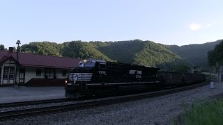 preview picture of video 'NS 7556 at Matewan (17JUL2014)'
