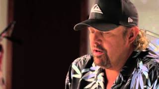 Toby Keith - Behind The Song &quot;Drunk Americans&quot;