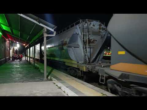 Gt- 22 (9014) con un Tren Cargado de N.C.A a su paso por "Estación Fernández" en plena noche 🚂🌃