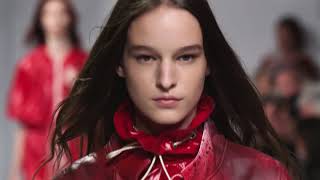 Download lagu CALVIN KLEIN 205W39NYC Spring 2018 Mens   Womens Runway Show mp3 Download lagu CALVIN KLEIN 205W39NYC Spring 2018 Mens   Womens Runway Show mp3