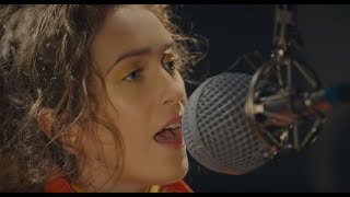 Rae Morris - Someone Out There [Live At Toerag]