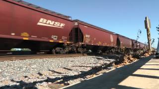 preview picture of video 'BNSF 4668 West at Wadena, MN'
