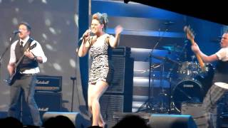 Colette Trudeau performing at the Aboriginal Peoples Choice Music Awards