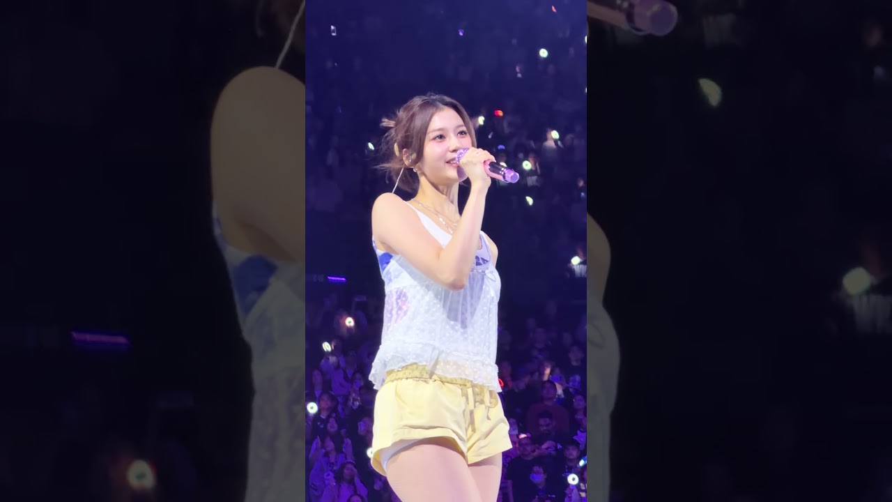 TWICE Sana in an ultra HD fancam, looking stunning on stage.