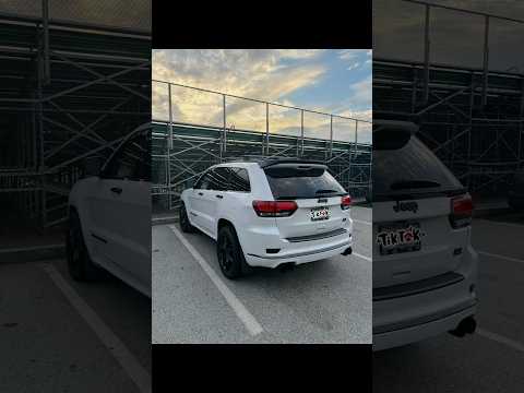 Rear spoiler & rear roof wing gloss black installed on 2019 Jeep Grand Cherokee #car #hemi #jeep