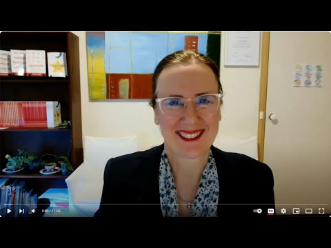 How to choose a LinkedIn Expert Specialist Consultant ... - YouTube