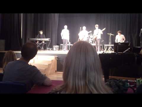 Fish n chips Calder live