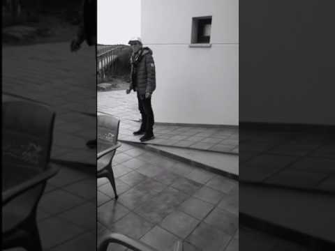 download lagu mp3 mp4 Radikal Surf, download lagu Radikal Surf gratis, unduh video klip Radikal Surf