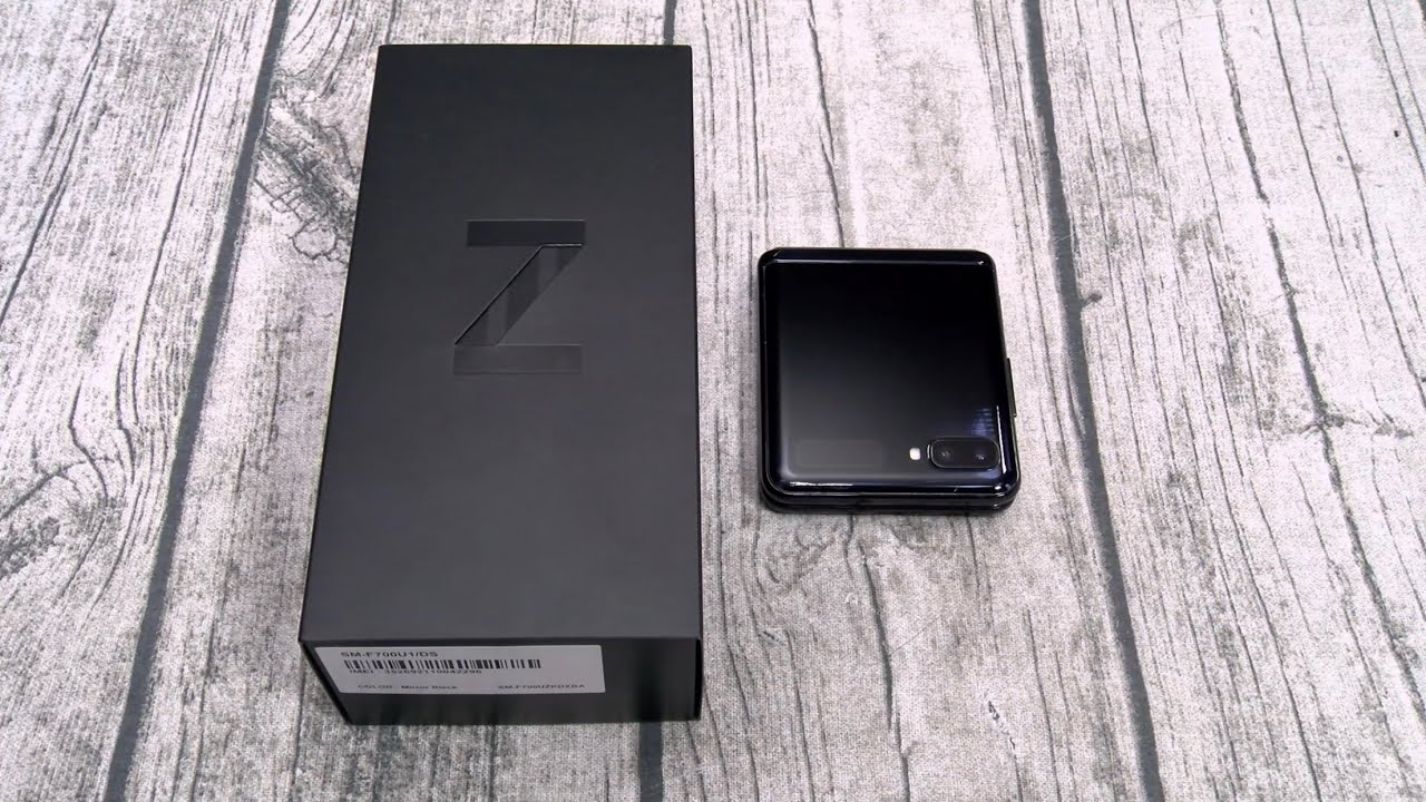 Samsung Galaxy Z Flip - Unboxing and First Impressions
