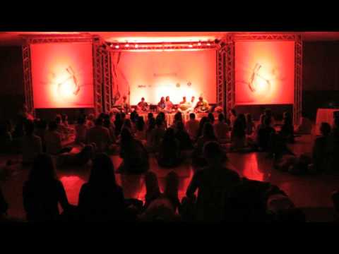 Om nama Shivaya (vs. Krishna Das) by Sandro Shankara at Festival de Yoga de Salvador 2012