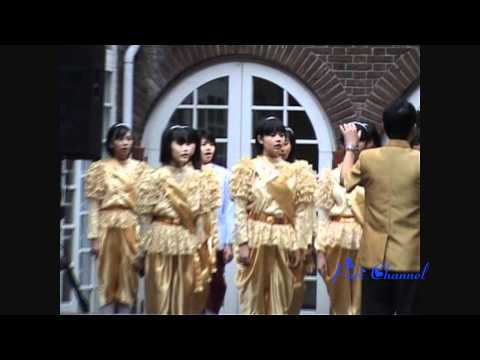 Wattana Girls'Chorus : Get ready for the show