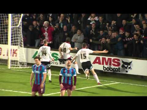 Scunthorpe 0-1 Blades - match action