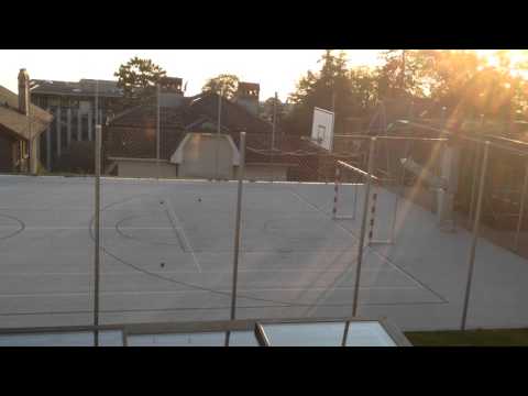 レマン湖を望むローザンヌの中高寄宿学校～ブリヤモン【スイス留学.com】