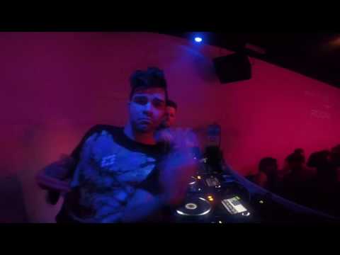 Daniele Paggi + Voice Cire play "Paggi & Costanzi - Alive & Well (Sartini Rmx)" Plus Room26