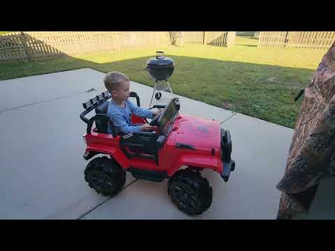 Costzon Ride On Car, 12V Battery Powered Electric Ride On Truck w/Parental Remote Control