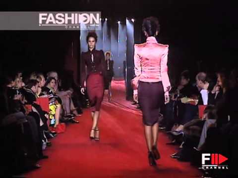 "Yves Saint Laurent" Autumn Winter 2004 2005 Paris 1 of 4 Pret a Porter by FashionChannel
