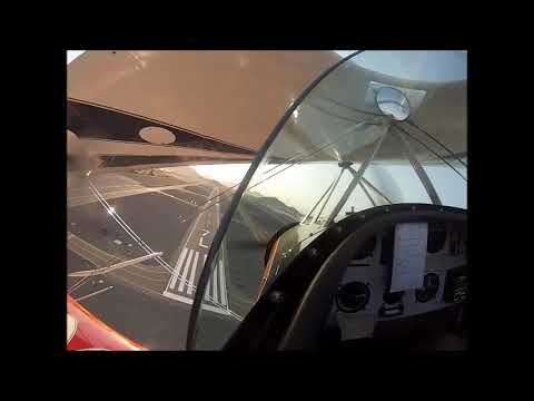 Pitts Special S-1E Landing KDVT