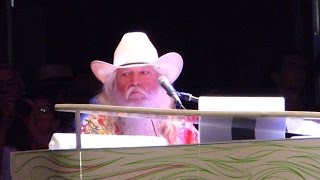 Leon Russell and the Tedeschi Trucks Band -  singing &quot;The Weight&quot; at LockN 2015