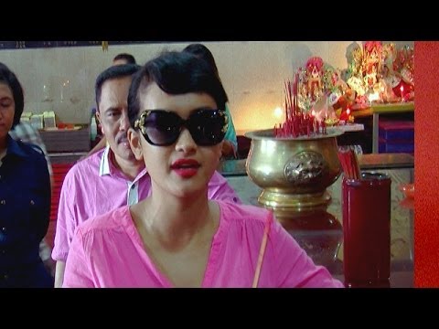 Julia Perez Meramal Jodoh - Intens 2 Juni 2014