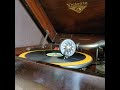 Gene Krupa and His Orchestra (ジーン・クルーパ楽団) ♪A Lover's Lullaby♪ 78rpm . Victor VV 1 - 90 phonograph